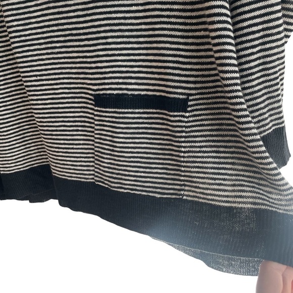 Eileen Fisher 100% Organic Linen Striped 3/4 Sleeve Top, Size S - Picture 3 of 6